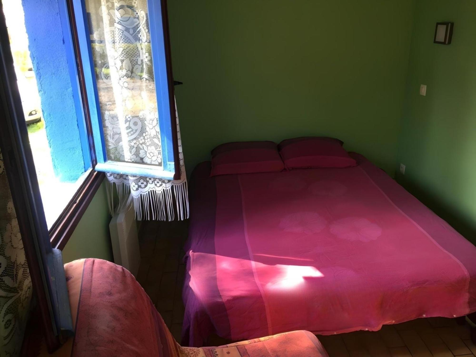 Camping Des Bains Saint-Honoré Szoba fotó