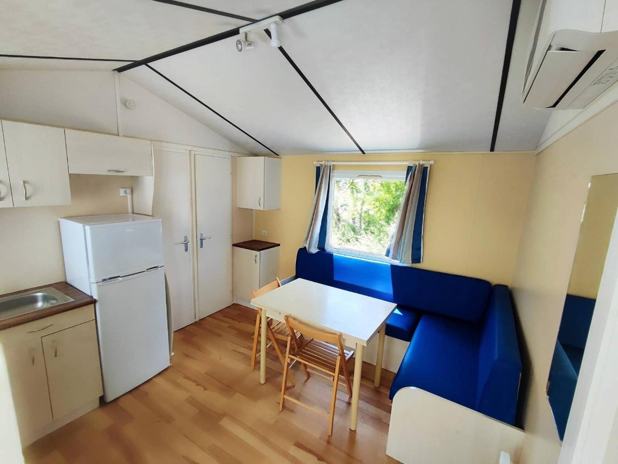 Camping Des Bains Saint-Honoré Szoba fotó